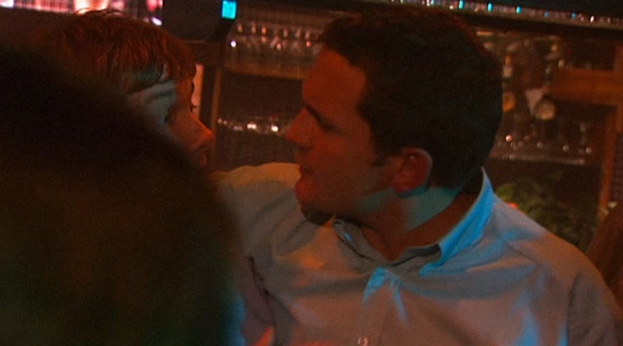 - I CAN'T LET THAT GO. - NO. LISTEN... 