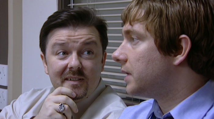 I'VE GOT PAPER STORIES THAT'LL CRACK YOU UP.  