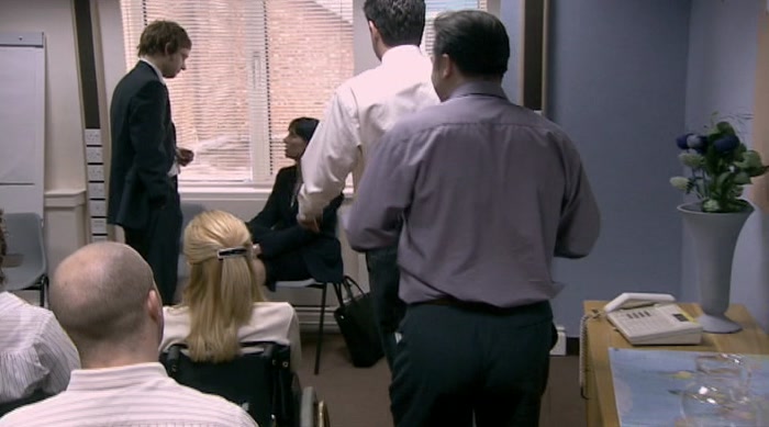 SOME PEOPLE ARE INTIMIDATED WHEN TALKING TO LOTS OF PEOPLE IN AN ENTERTAINING WAY. 