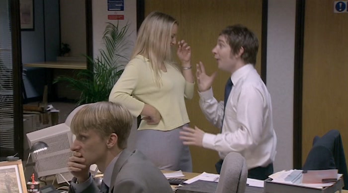 - HE SAID MELTING POT! OH, MY GOD! - HE DID! 