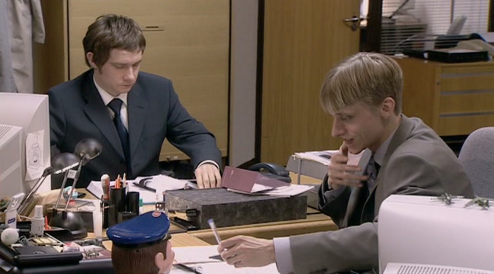 - DO YOU KEEP IN TOUCH WITH OGGY? - THAT WAS OGGY. 