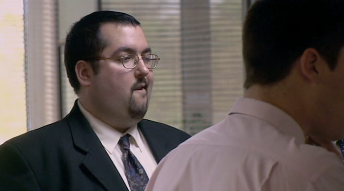- I FEEL ALL RIGHT, YEAH. - IT LOOKS VERY SMART. 