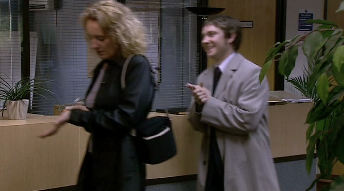 - SEE YA. - SEE YOU LATER, MATE. 