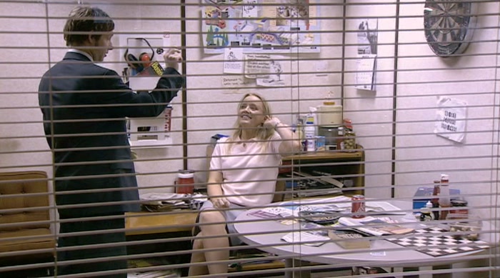 - THREE POINTS. - DON'T DO THAT ON MY HEAD. 