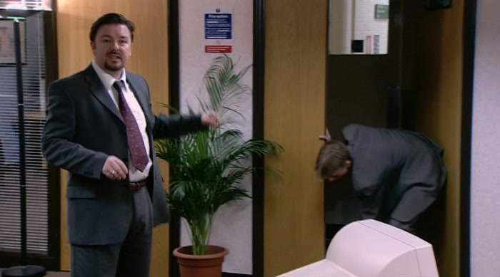 - HE'S TRAINED. GOOD MAN. - COME ON, PEOPLE, LET'S GET MOVING. 