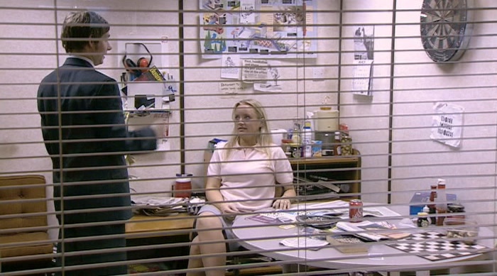 - THREE POINTS. - DON'T DO THAT ON MY HEAD. 