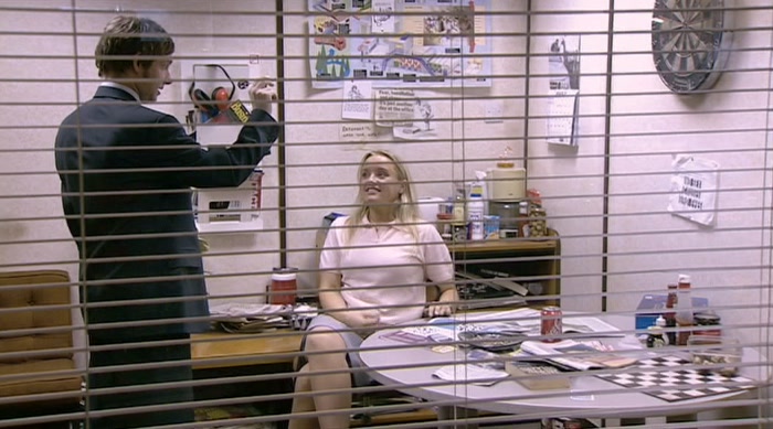 - THREE POINTS. - DON'T DO THAT ON MY HEAD. 