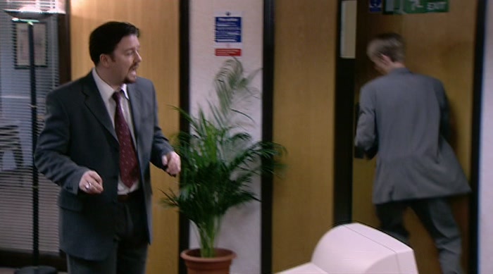 - HE'S TRAINED. GOOD MAN. - COME ON, PEOPLE, LET'S GET MOVING. 