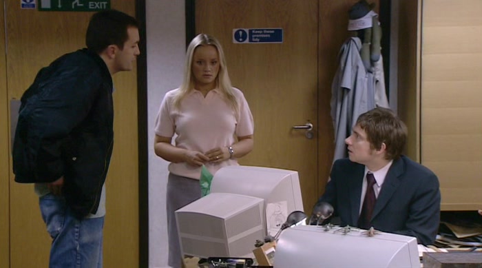 - SO WE'RE COOL, YEAH? - ABSOLUTELY. TOTALLY COOL. 