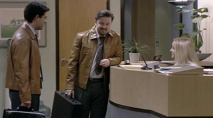 - LOOKS LIKE MINE. - WHAT MAKE'S YOURS? 