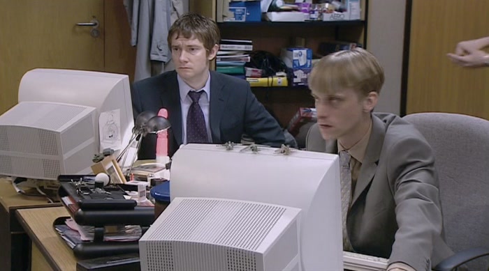 - HI, GUYS. - HELLO. 