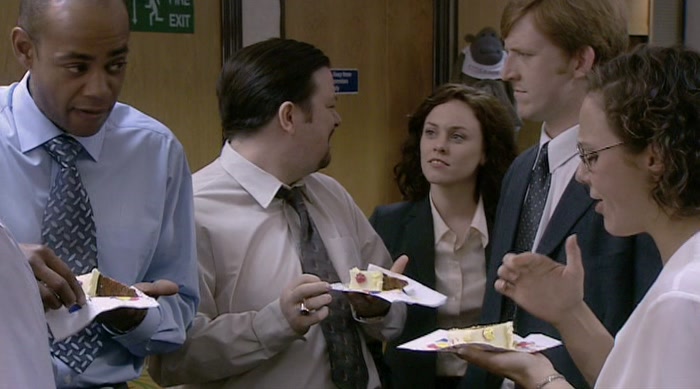 - THAT'S REALLY NICE. - HIS LEMON DRIZZLE CAKE'S EVEN BETTER. 