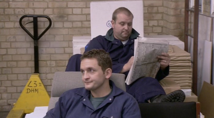 - YOU WON'T SEE THEM TONIGHT. - IT'S OK. I'VE GOT CABLE. 