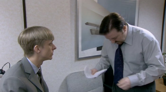 - PEOPLE ARE LAUGHING AT YOUR HEELS. - I'M NOT GOING TO WEAR THOSE SHOES! 
