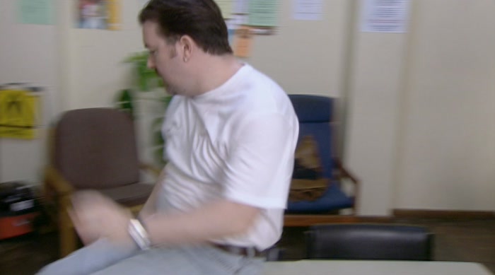 - MAYBE IF YOU JUST SIT DOWN. - YOU'RE THE BOSS. 