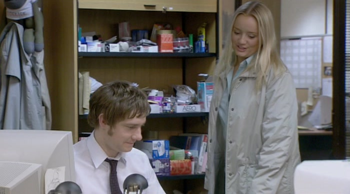 - WHAT ARE YOU DOING TONIGHT? - WE'RE GOING TO THE PUB. 