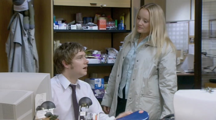 - WHAT ARE YOU DOING TONIGHT? - WE'RE GOING TO THE PUB. 