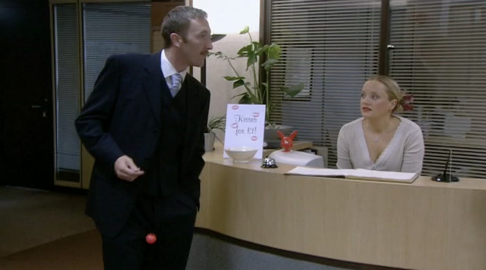 WHAT DO I GET FOR A TENNER? SQUEAL, PIGGY, SQUEAL! 