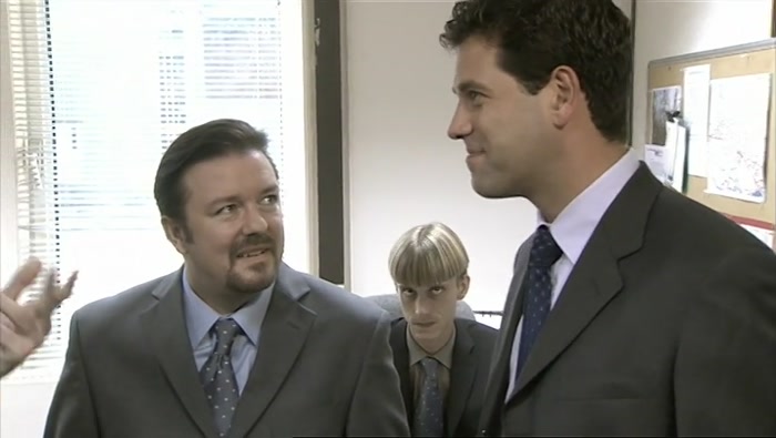 - I'M GETTING MARRIED. - YEAH, I HEARD. CONGRATULATIONS! 