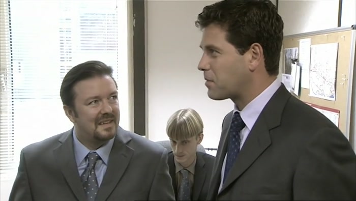 - I'M GETTING MARRIED. - YEAH, I HEARD. CONGRATULATIONS! 