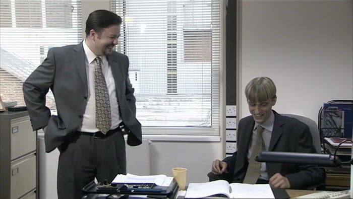 - SHOULD PHONE AHEAD. - I'M NOT GONNA CALL AHEAD. 