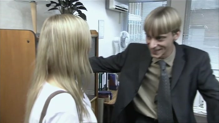 - DON'T BLOODY BELIEVE THIS! - HI! 