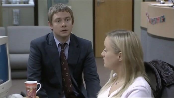 - I'M GONNA SHOOT OFF. - DO YOU WANT ANOTHER CUP? 