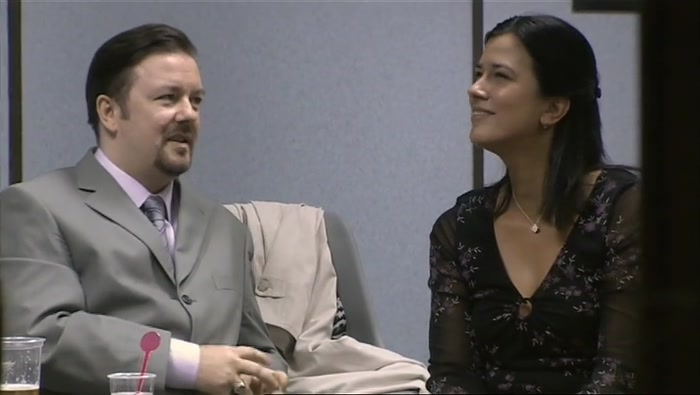 - DID HE? - YEAH. HE SHOULD KNOW. 