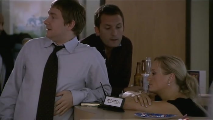 - SHALL WE MAKE A MOVE? - EH? WE CAN STAY A FEW MINUTES, CAN'T WE? 