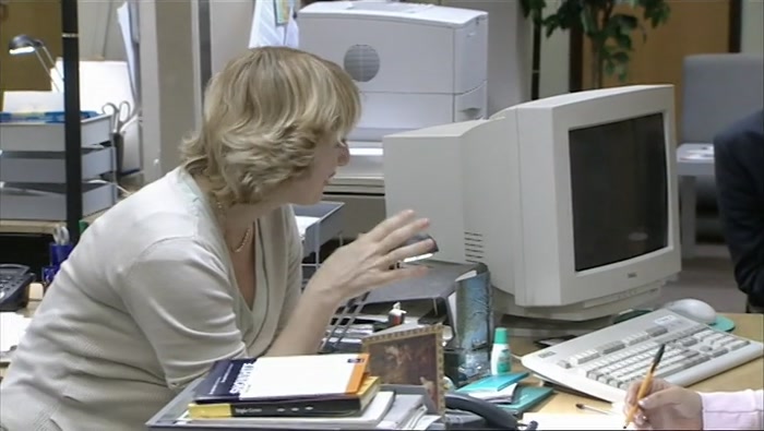 ANYWAY, HE'S TALKING TO MEL ON RECEPTION. HE'S CHATTING AWAY. 