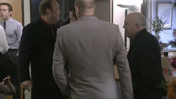 EXCUSE ME! DO YOU MIND NOT SMOKING NEAR ME?  