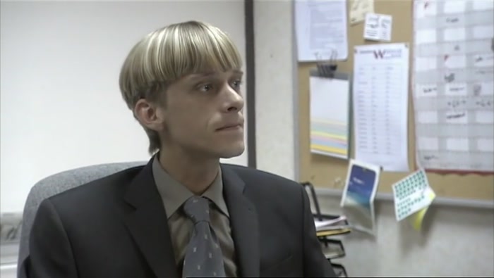 - I'VE FOUND ONE. - HAVE YOU? WHICH ONE? 