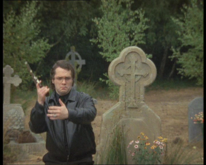 (SANCH) LOOK OUT, HE'S GOT A GUN!  