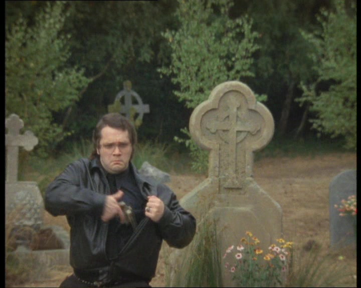 (SANCH) LOOK OUT, HE'S GOT A GUN!  