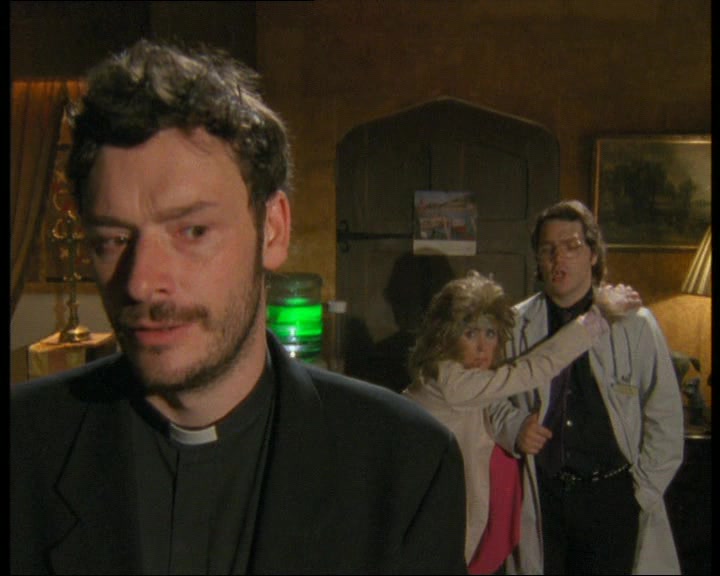 - I'D LOVE A GLASS OF WATER. - NO! THAT'S MINE. 