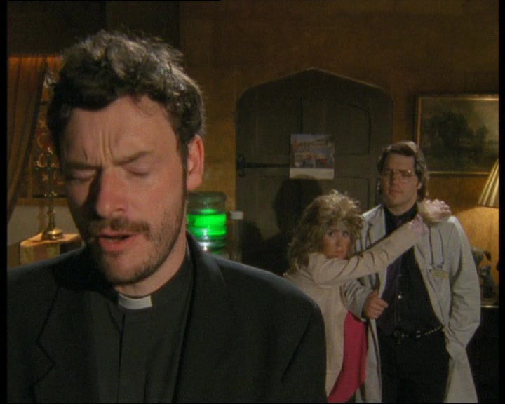 - I'D LOVE A GLASS OF WATER. - NO! THAT'S MINE. 