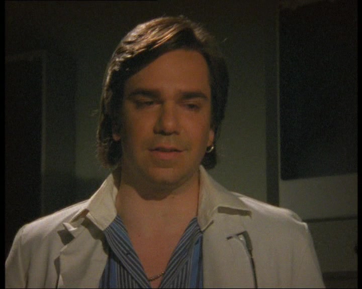 - LINDA. - DR SANCHEZ. 