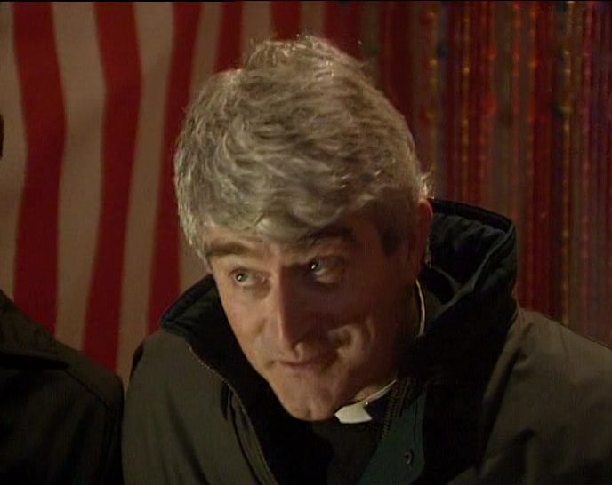 - I DON'T CARRY BAGS OF IT AROUND. - GIVE ME A POUND. 