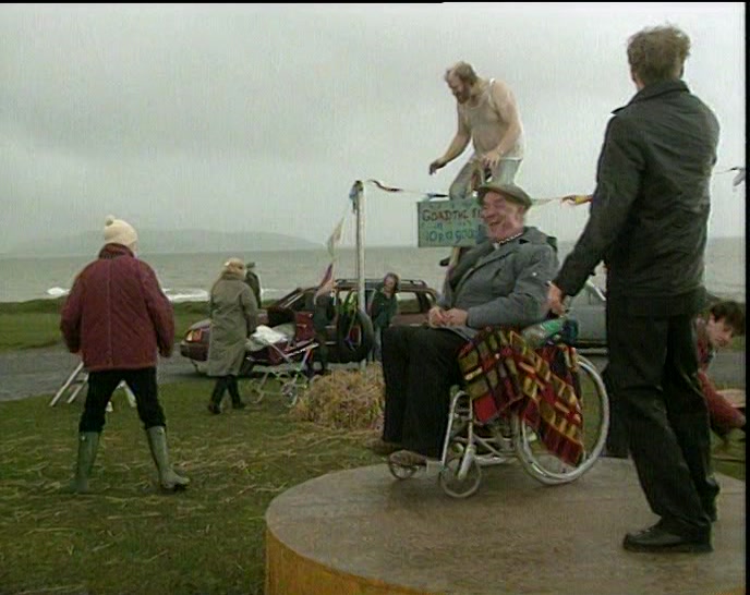 TED! TED! OVER HERE, TED! COME HERE AND LOOK AT ME! 
