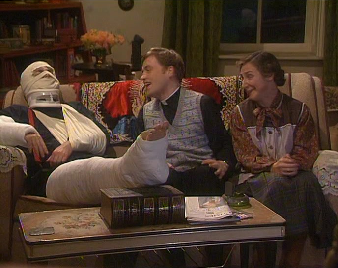 I CAN'T BELIEVE IT EITHER, I'M ON THE TELEVISION! 
