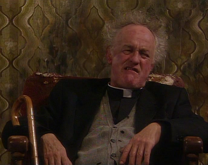 - WHAT? - ISN'T THAT KIEFER SUTHERLAND? 
