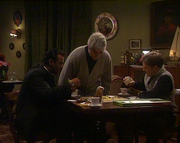 COME ON. THIS IS THE LONGEST GAME OF CLUEDO I'VE EVER PLAYED. 