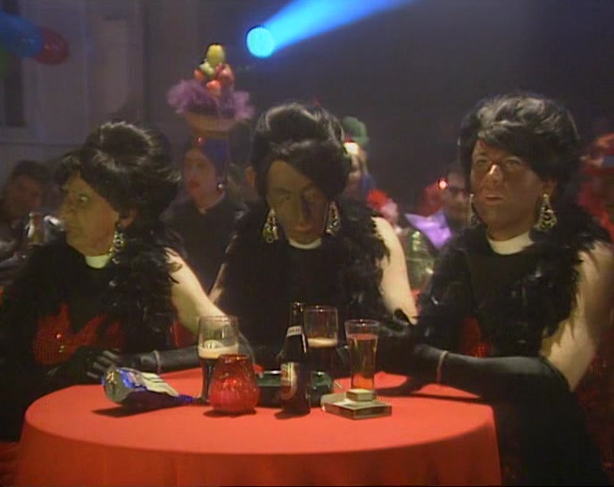 (TED) 'LADIES AND GENTLEMEN, THAT WAS THE THREE AGES OF ELVIS. 
