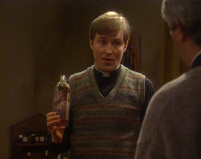 - OH, NO, TED. LOOK AT THIS. - OH, GOD. 