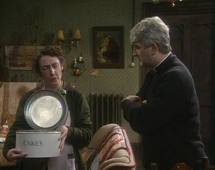 - I LOVE CINNAMON. - NO, NO, YOU'RE JUST BEING POLITE. 