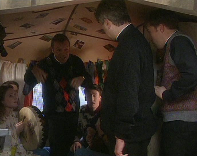 - TED! - HELLO, NOEL. 