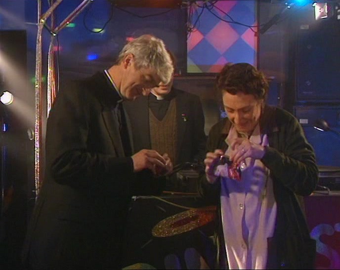 - (GIGGLING) - SHUT UP, DOUGAL! 