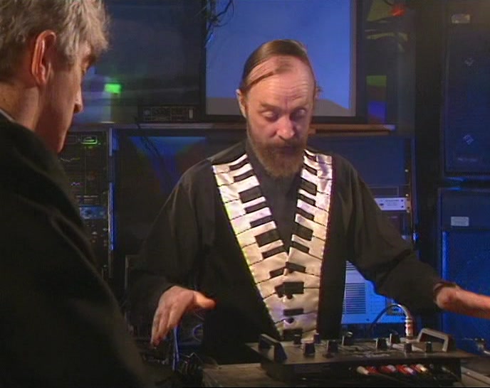 HERE WE HAVE THE TURNTABLES, WHICH I CONTROL FROM THE MIXING DESK. 