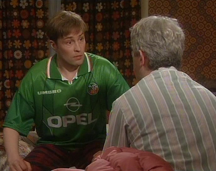 - THEY ALWAYS DO. - OH, RIGHT. 