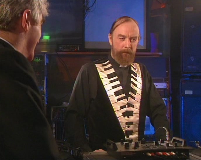 - OH, GOD. - BILLY, WHAT'S UP WITH YOU? 